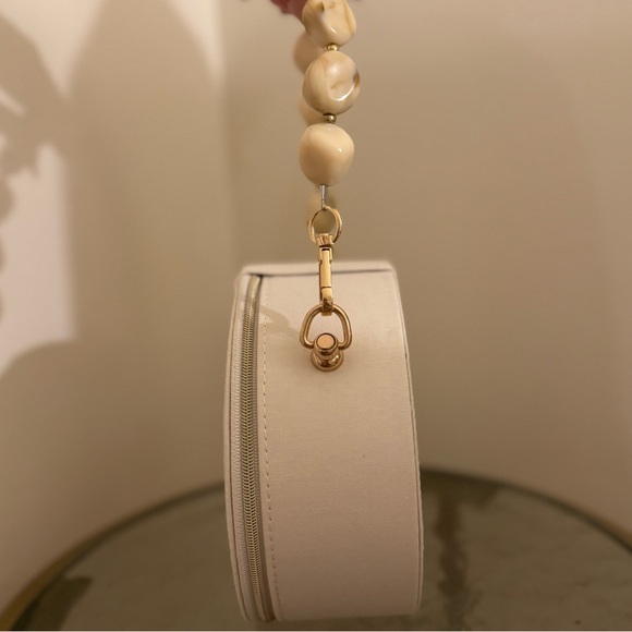 Dior cosmetic bag - transformed into a clutch bag - Picture 2 of 6